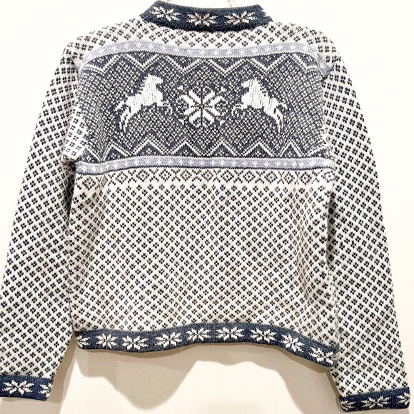 Planet Earth Sweaters Soft Peruvian Blue and White Hand Knit Sweater Sz S - Picture 2 of 5